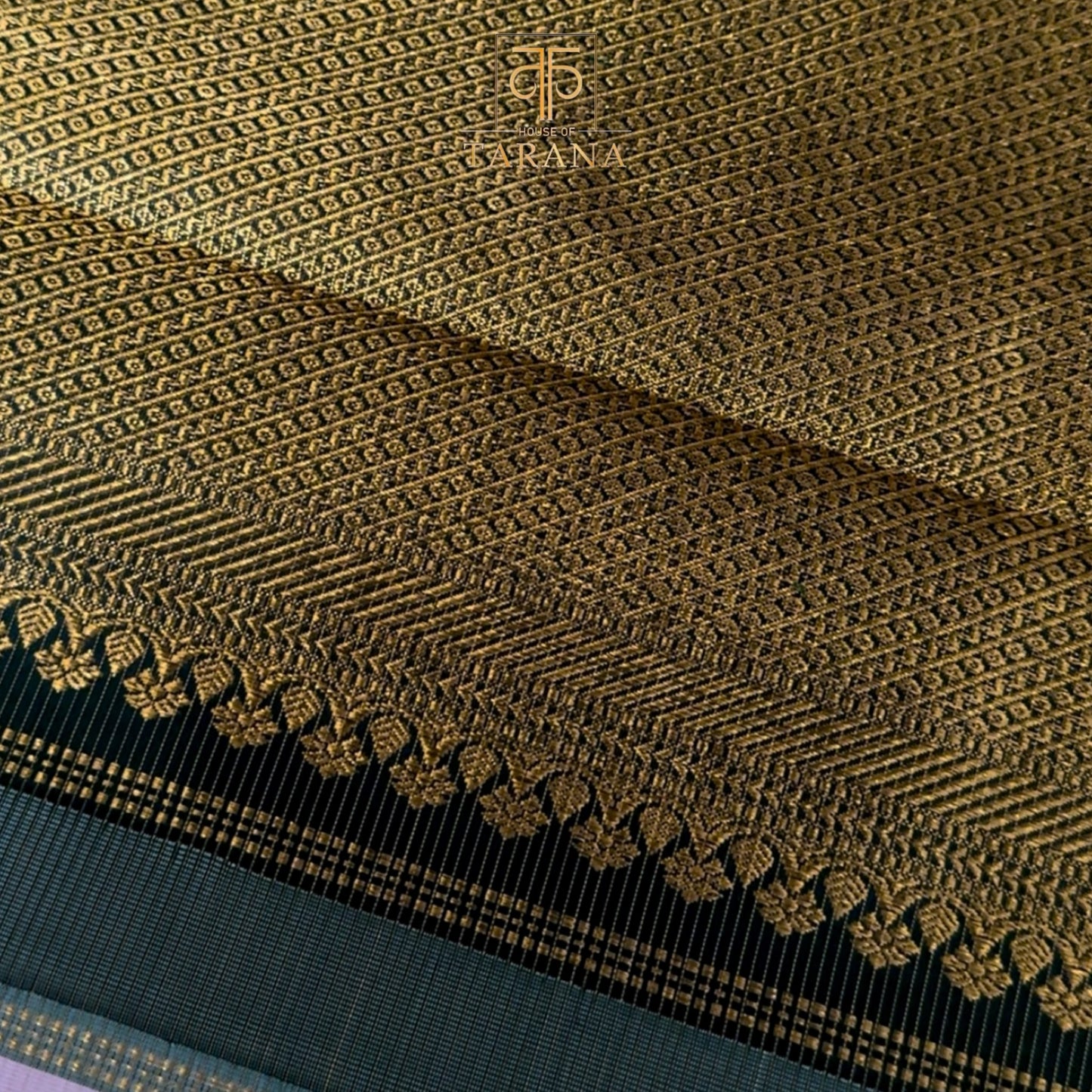 Lite lavender with dark green kanjivaram silk saree